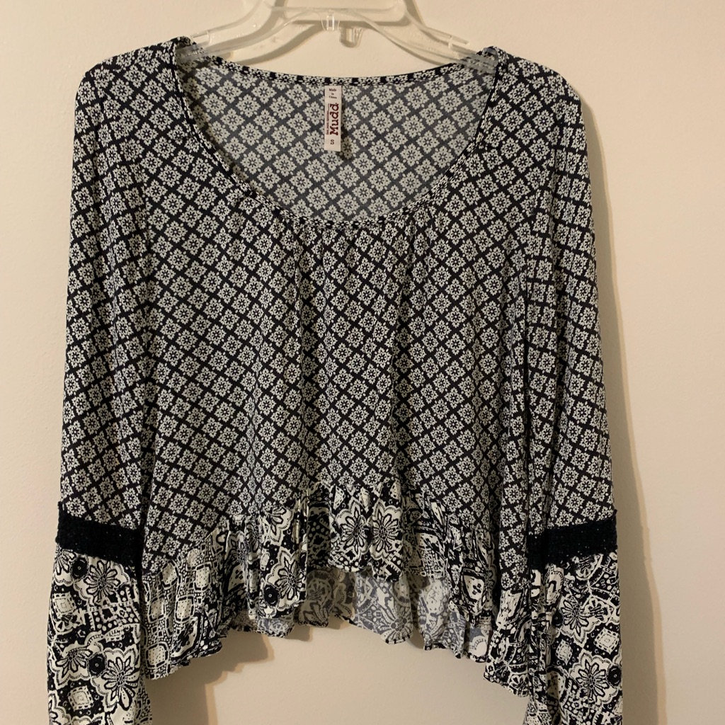 Mudd, Size Small Top
